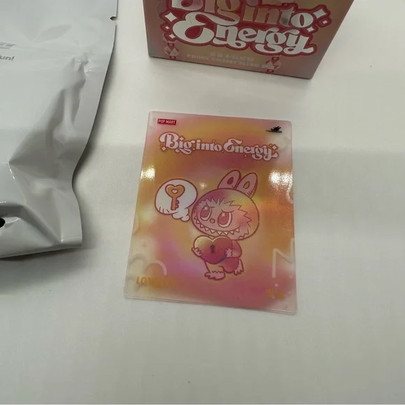 Pop Mart | Big Into Energy Phone Charm The Monsters Confirmed Loyalty - Picture 3 of 6